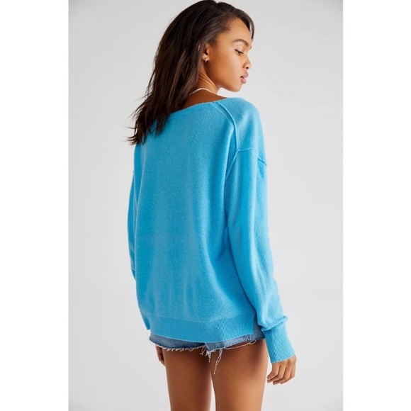 Free People Harmony Cashmere V Sweater in Grecian Sea Size XSmall NWT Defect - Picture 2 of 16